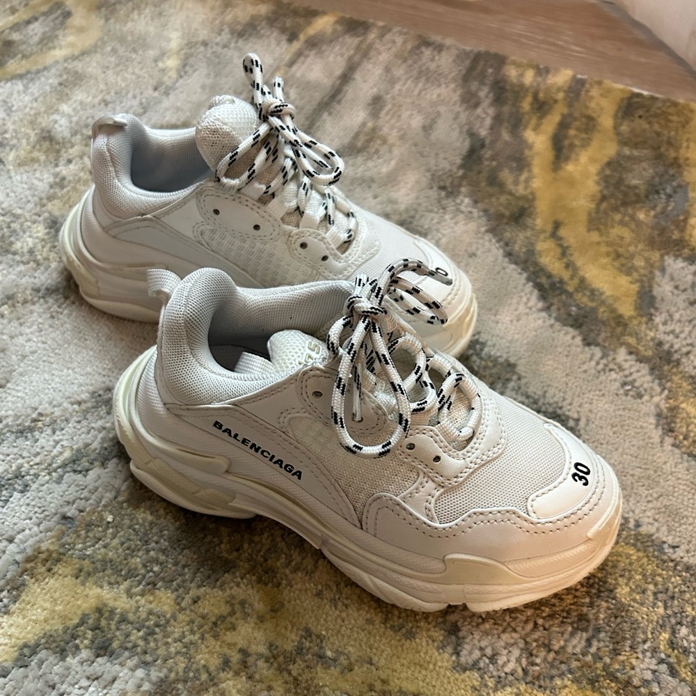 Authentic Balenciaga Kid's Triple S Sneaker 30/12C